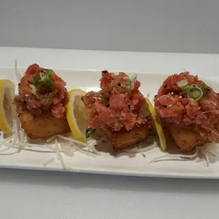 Crispy Rice with Spicy Tuna