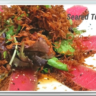Seared Tuna Salad